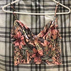 Mink Pink floral crop top!